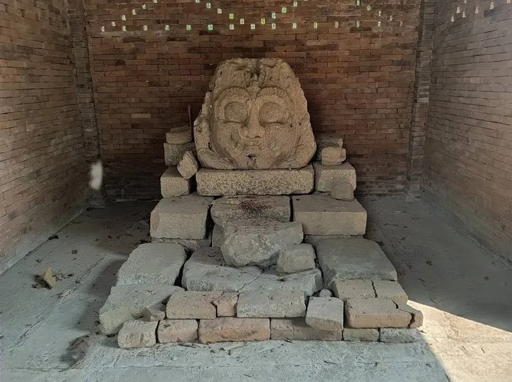 Situs Kepala Kala Sirah Keteng Ponorogo